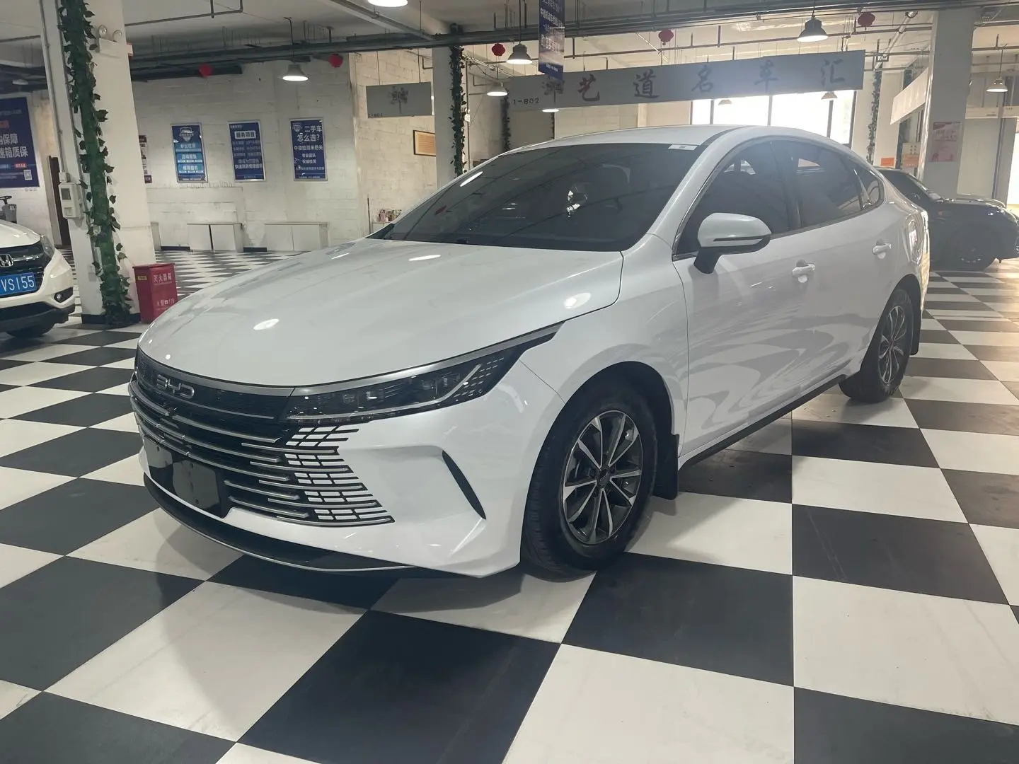 BYD Destroyer 05