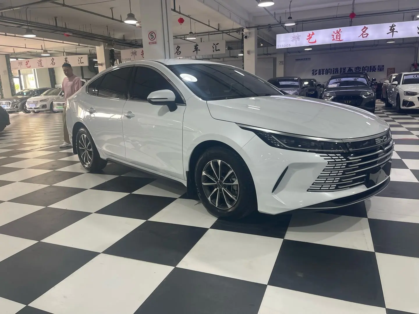 BYD Destroyer 05