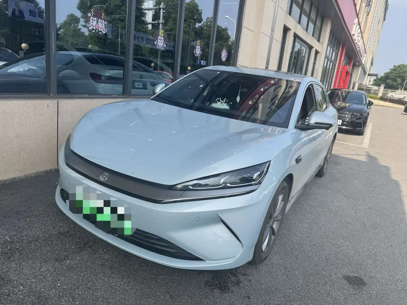 BYD Qin L EV