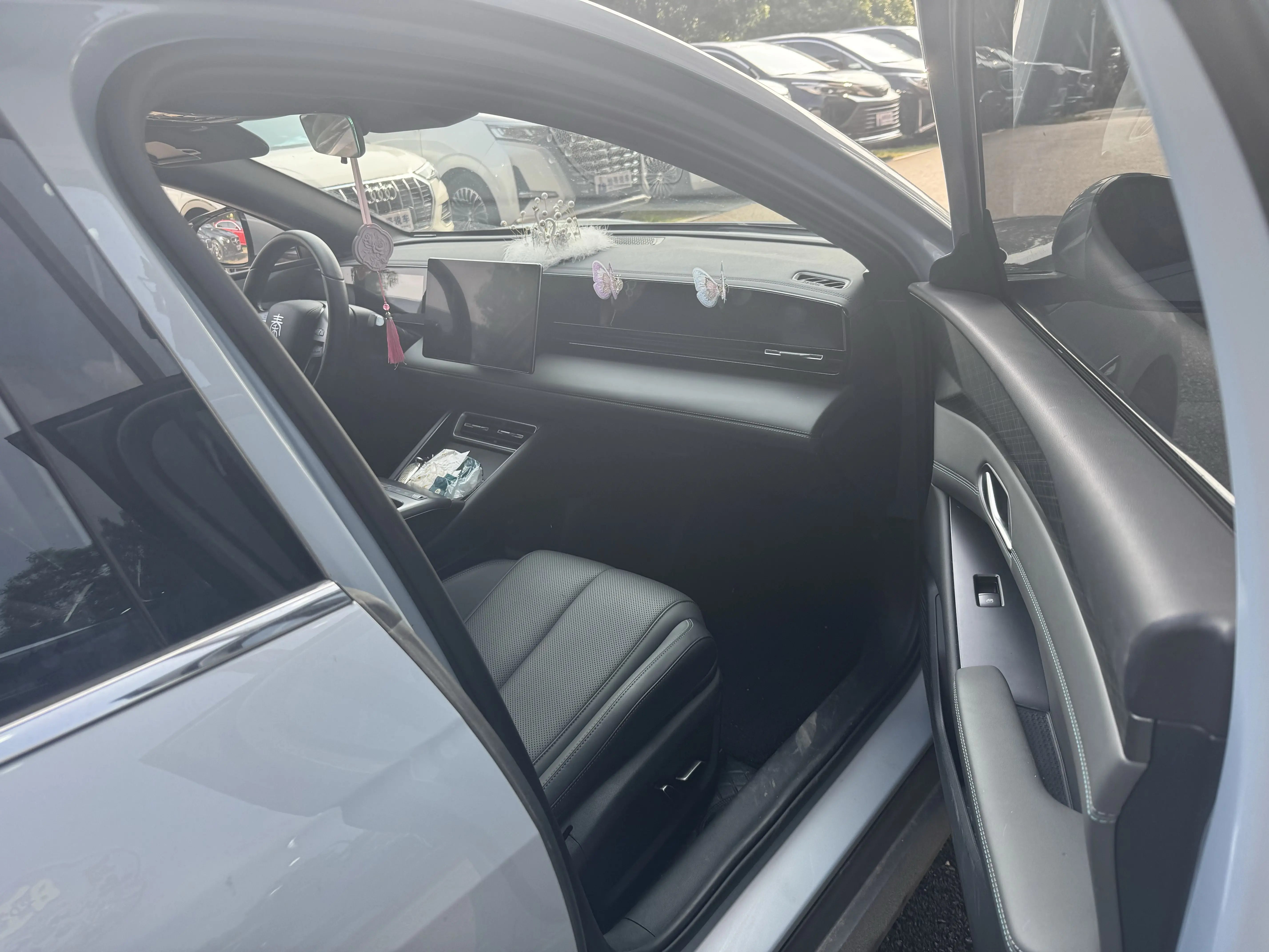 BYD Qin L EV