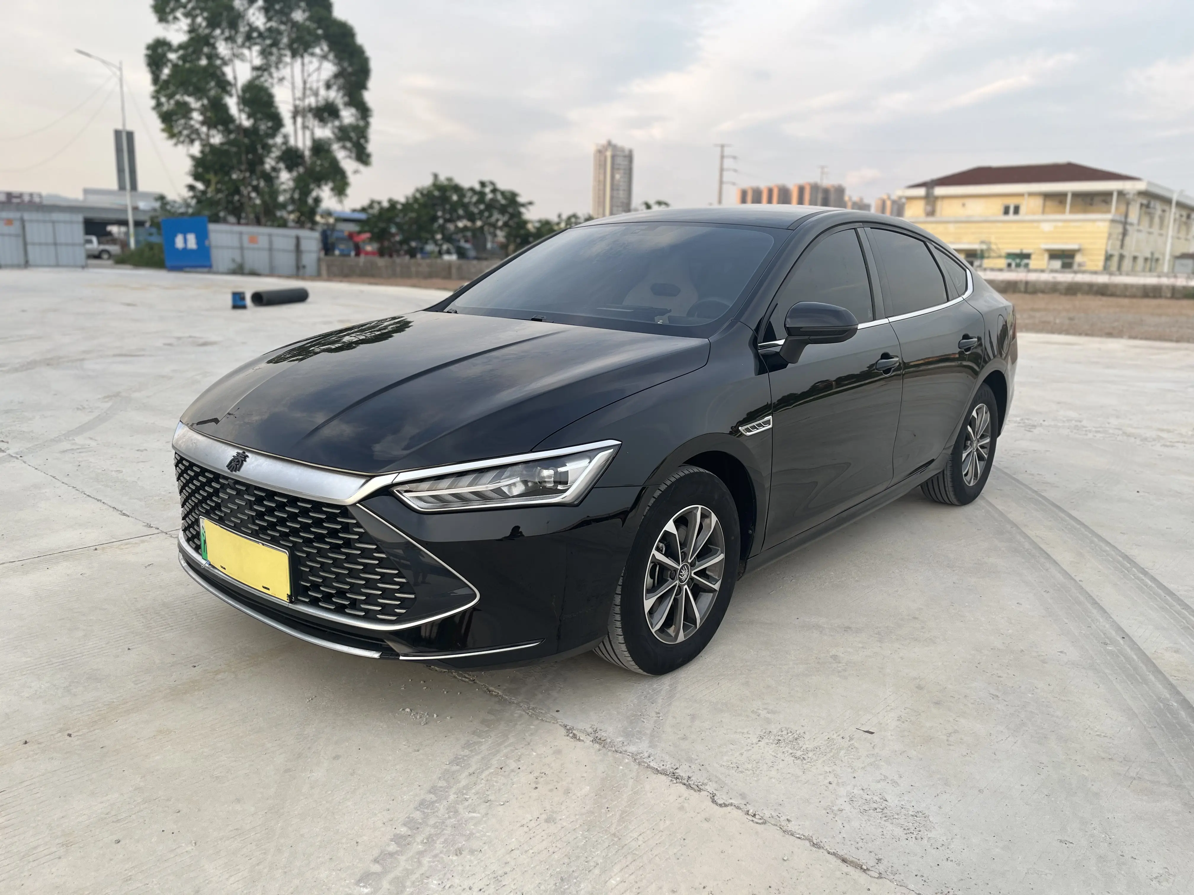 BYD Qin PLUS DM
