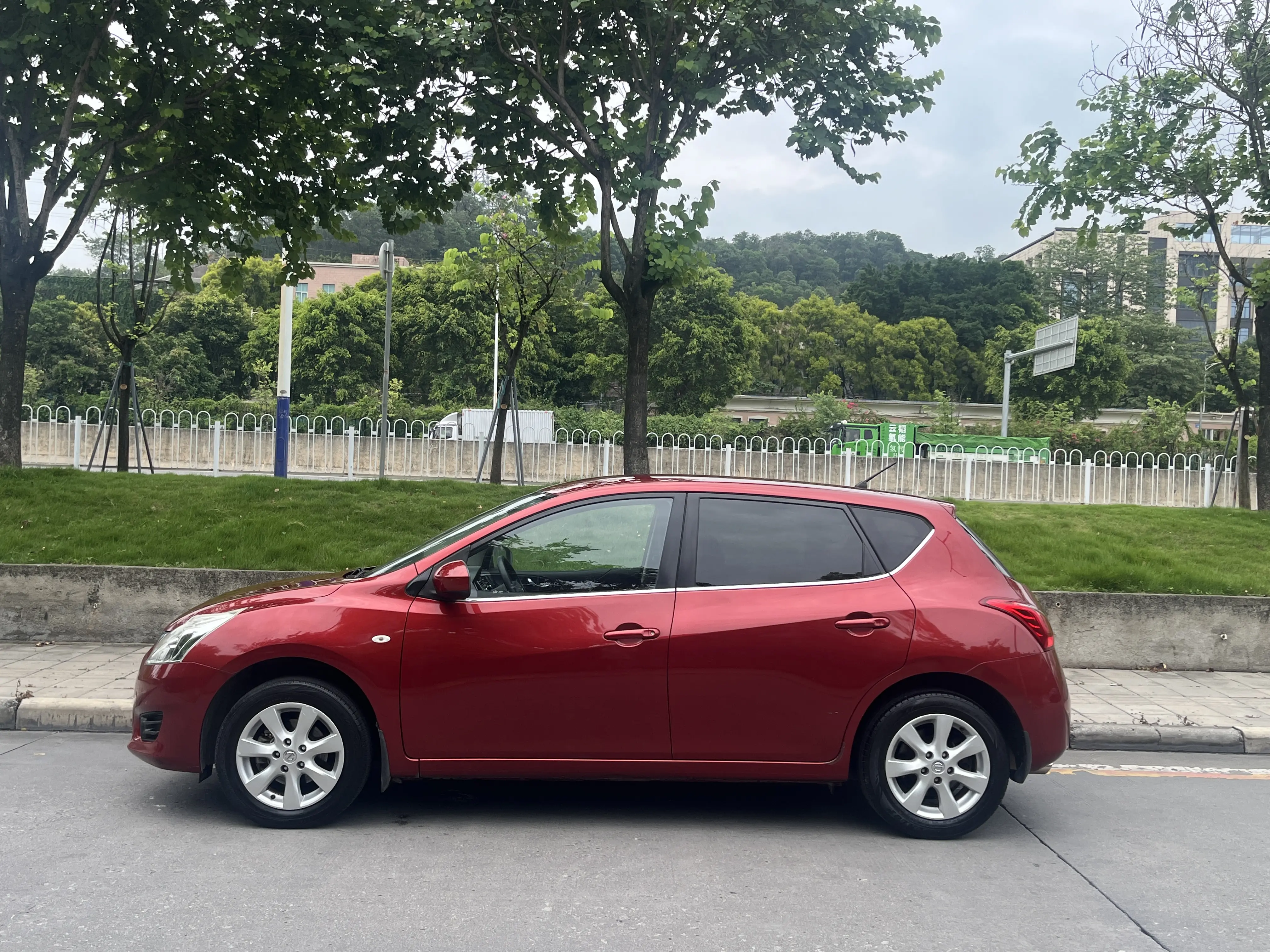 Nissan Tiida