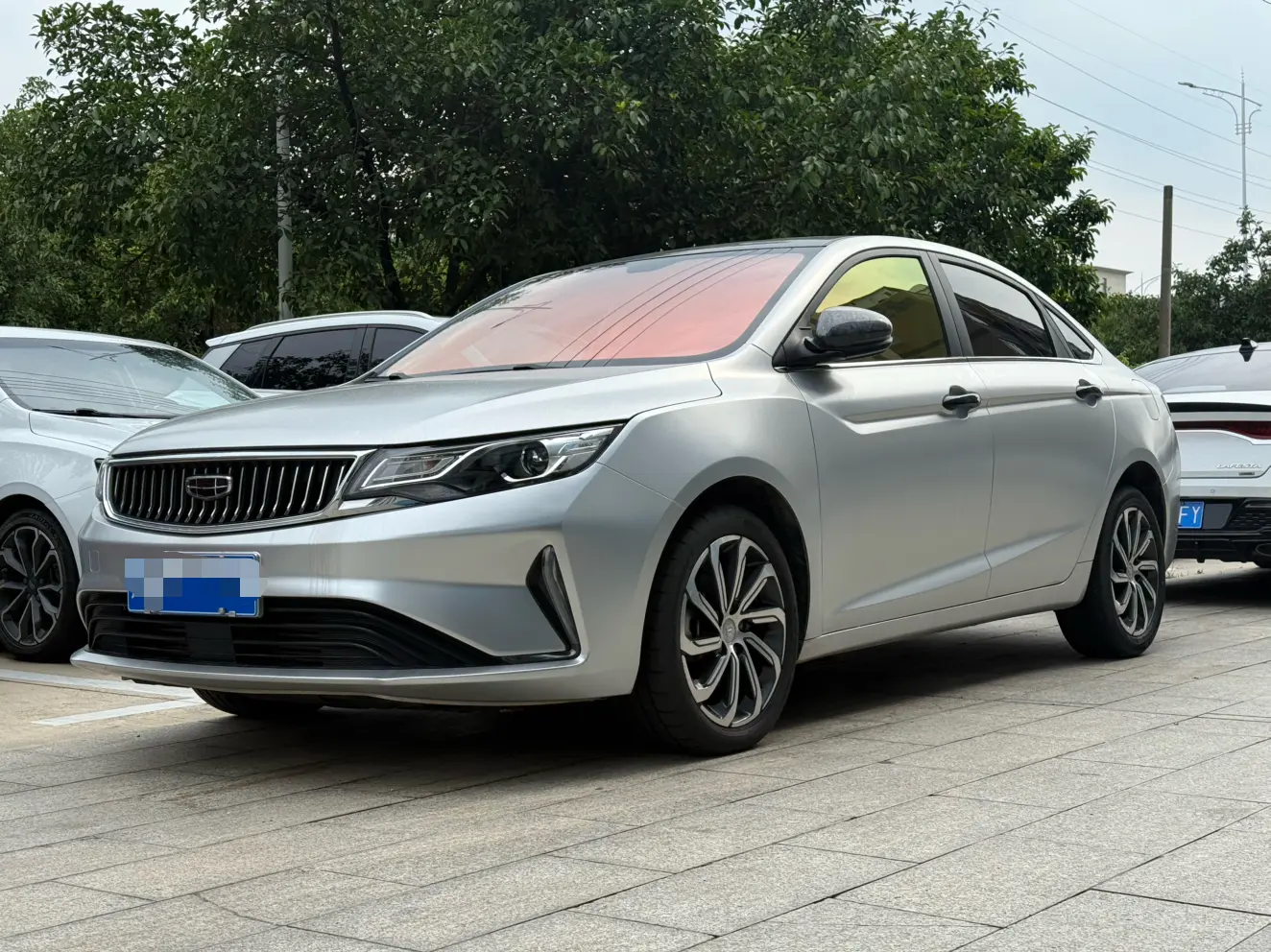 Geely Emgrand GL