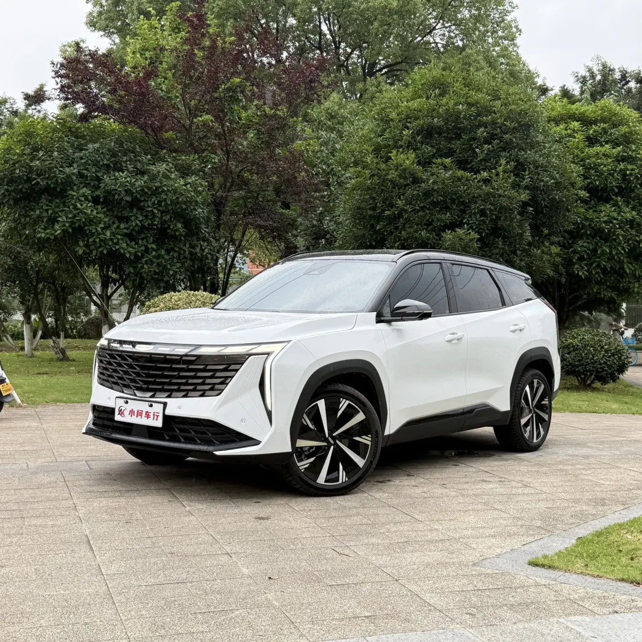 Geely Atlas L