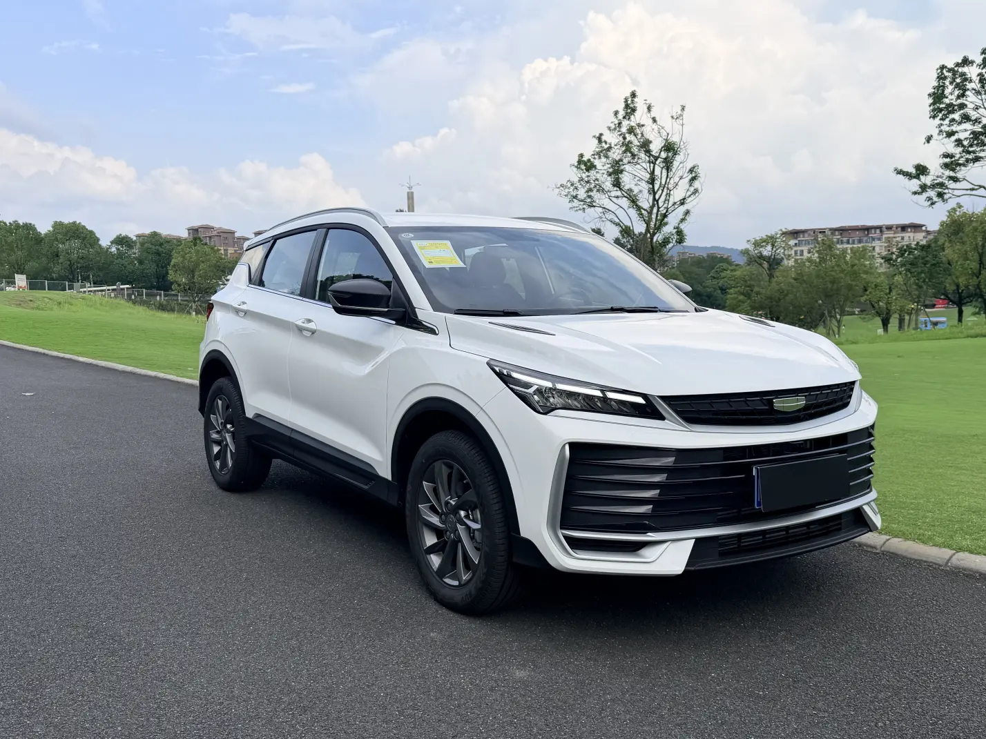 Geely Coolray SX11