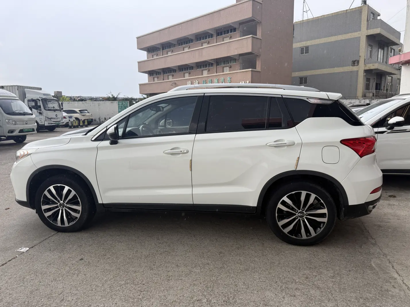 GAC Trumpchi GS4 PHEV