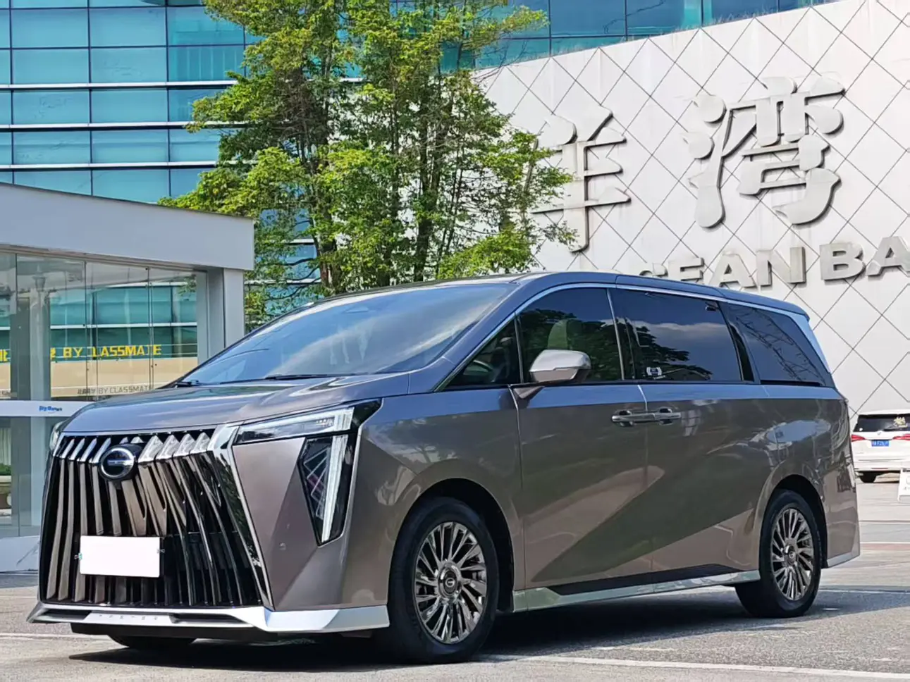 GAC Trumpchi M8