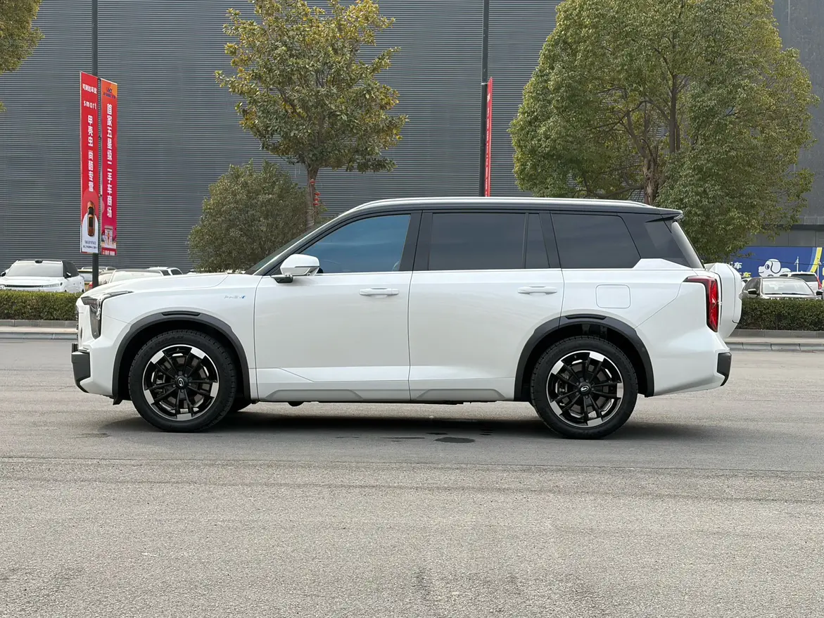 GAC Trumpchi ES9 PHEV