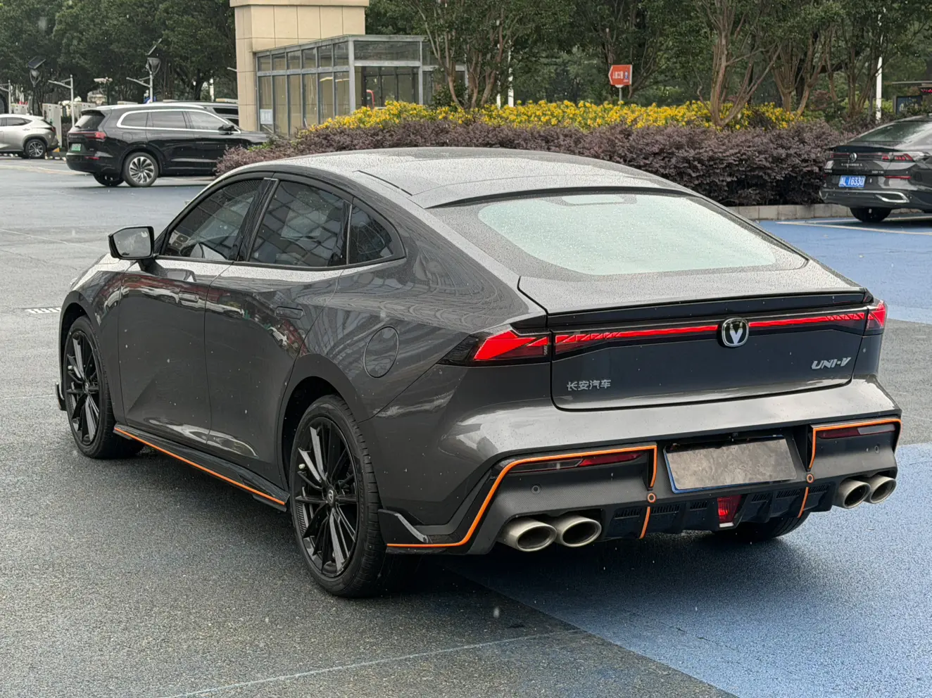 Changan UNI-V