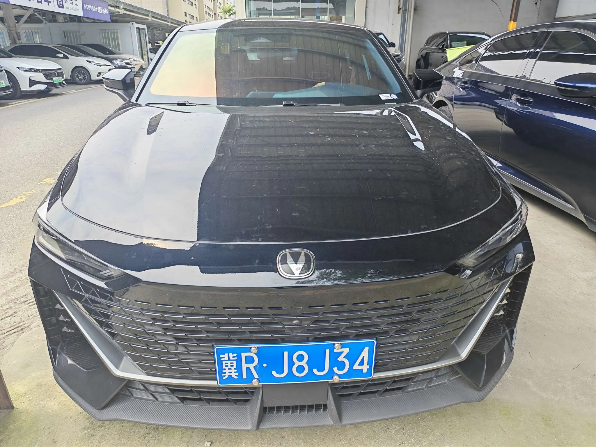Changan UNI-V