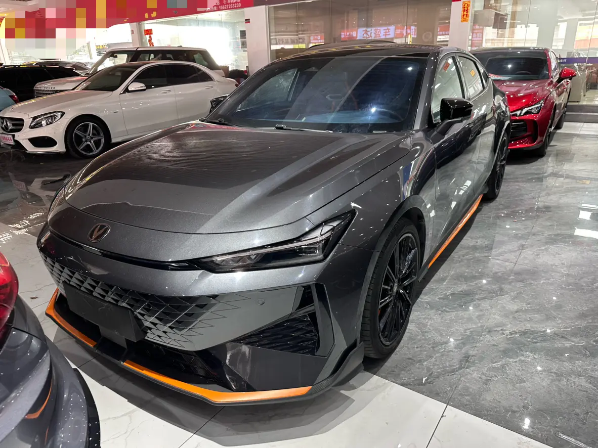 Changan UNI-V