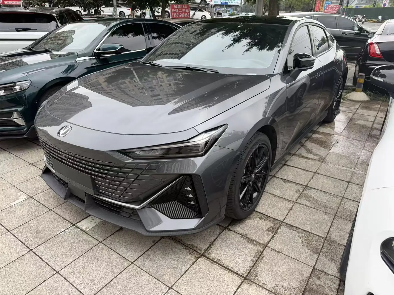 Changan UNI-V