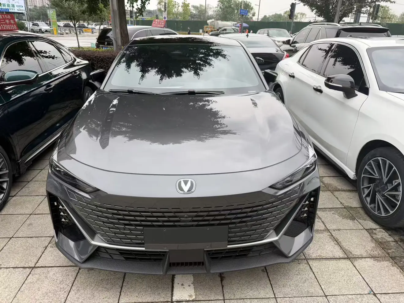 Changan UNI-V