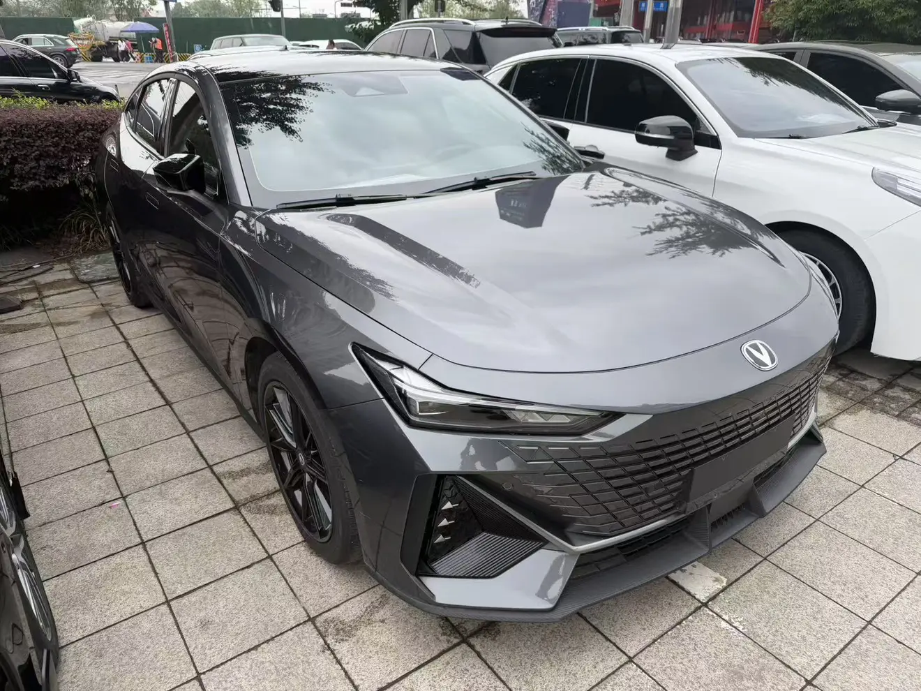 Changan UNI-V
