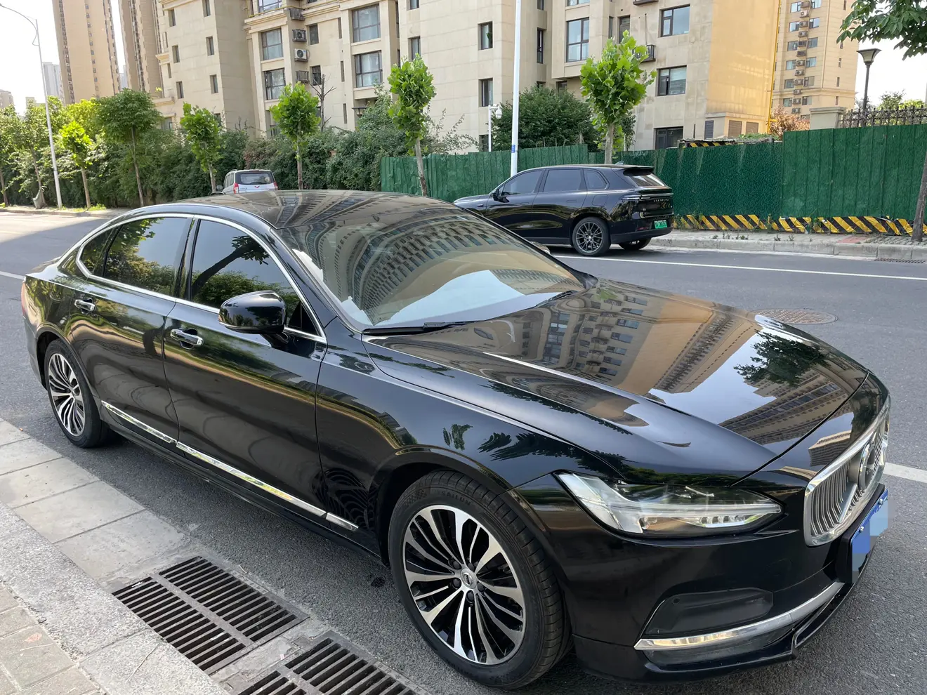 Volvo S90