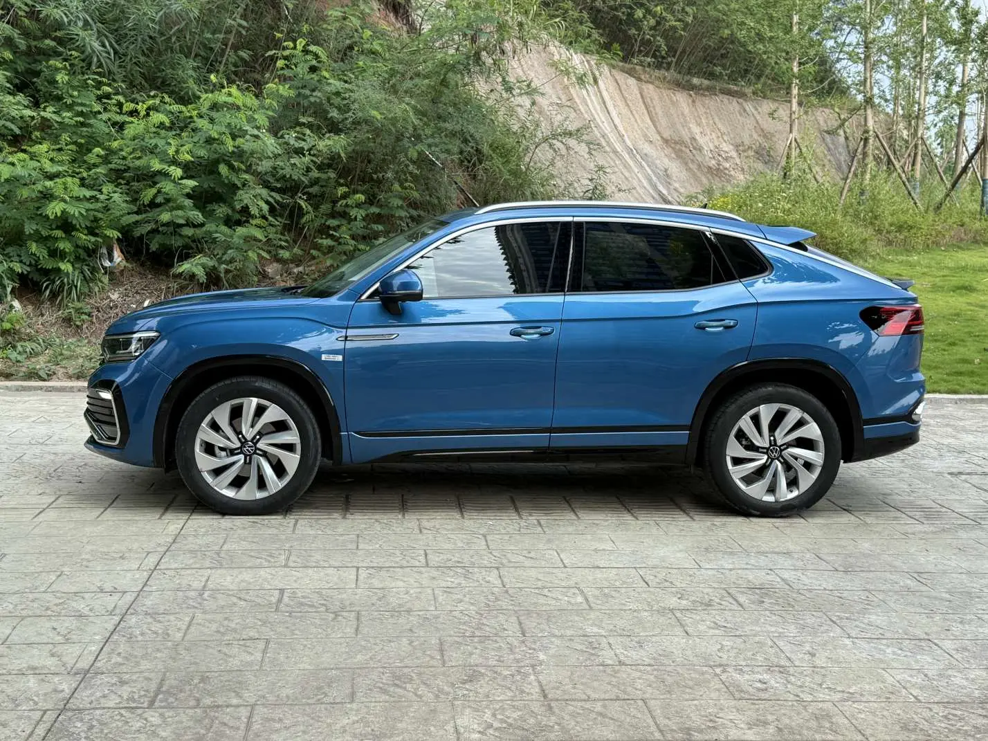 Volkswagen Tayron X