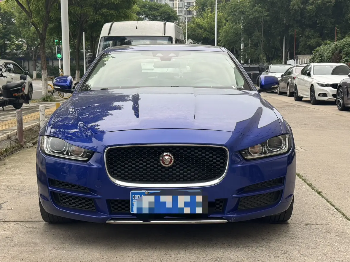 Jaguar XEL