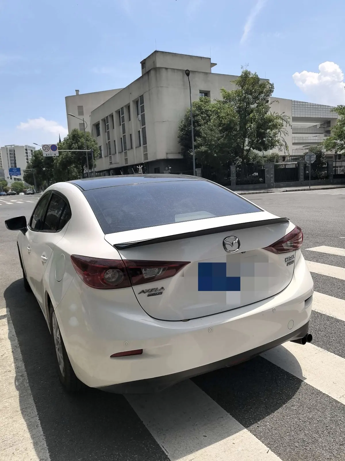 Mazda Axela