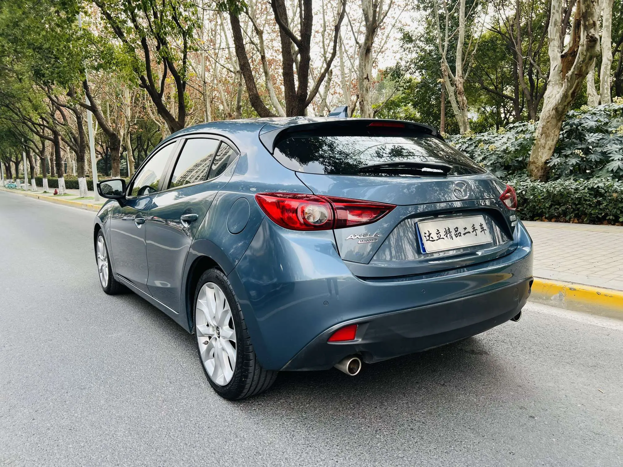 Mazda Axela