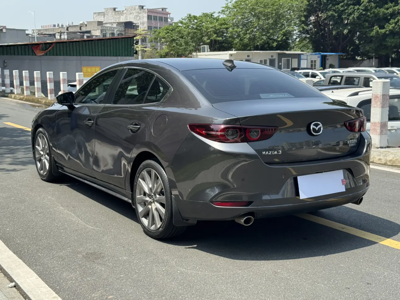 Mazda Axela