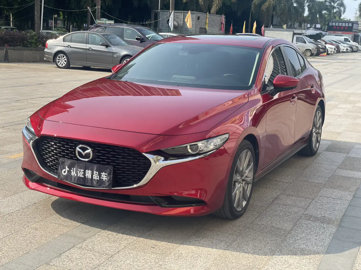 Mazda Axela