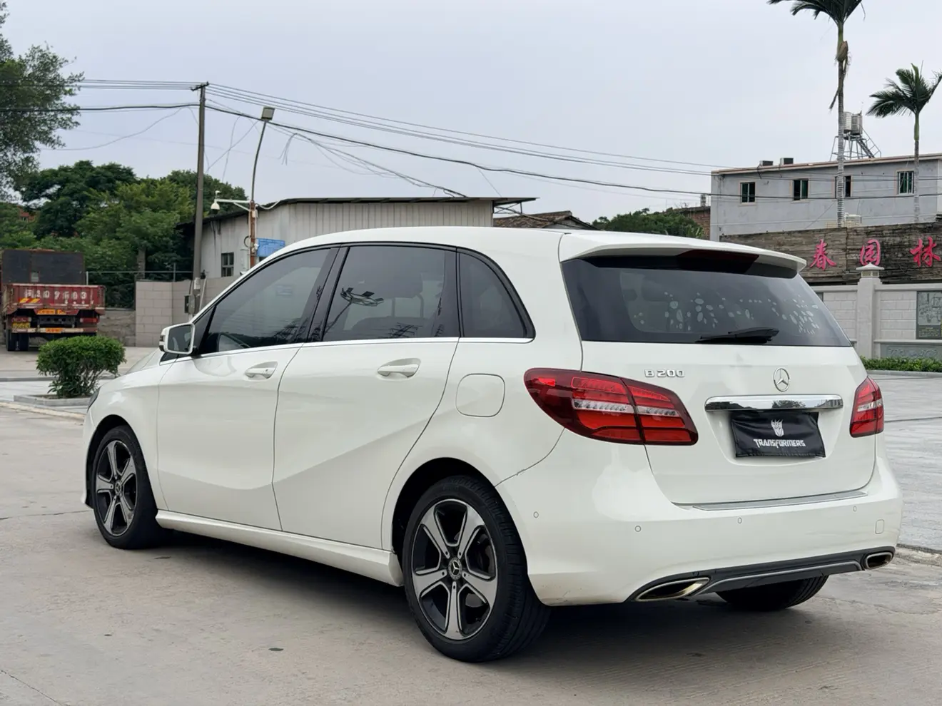 Mercedes-Benz B Class
