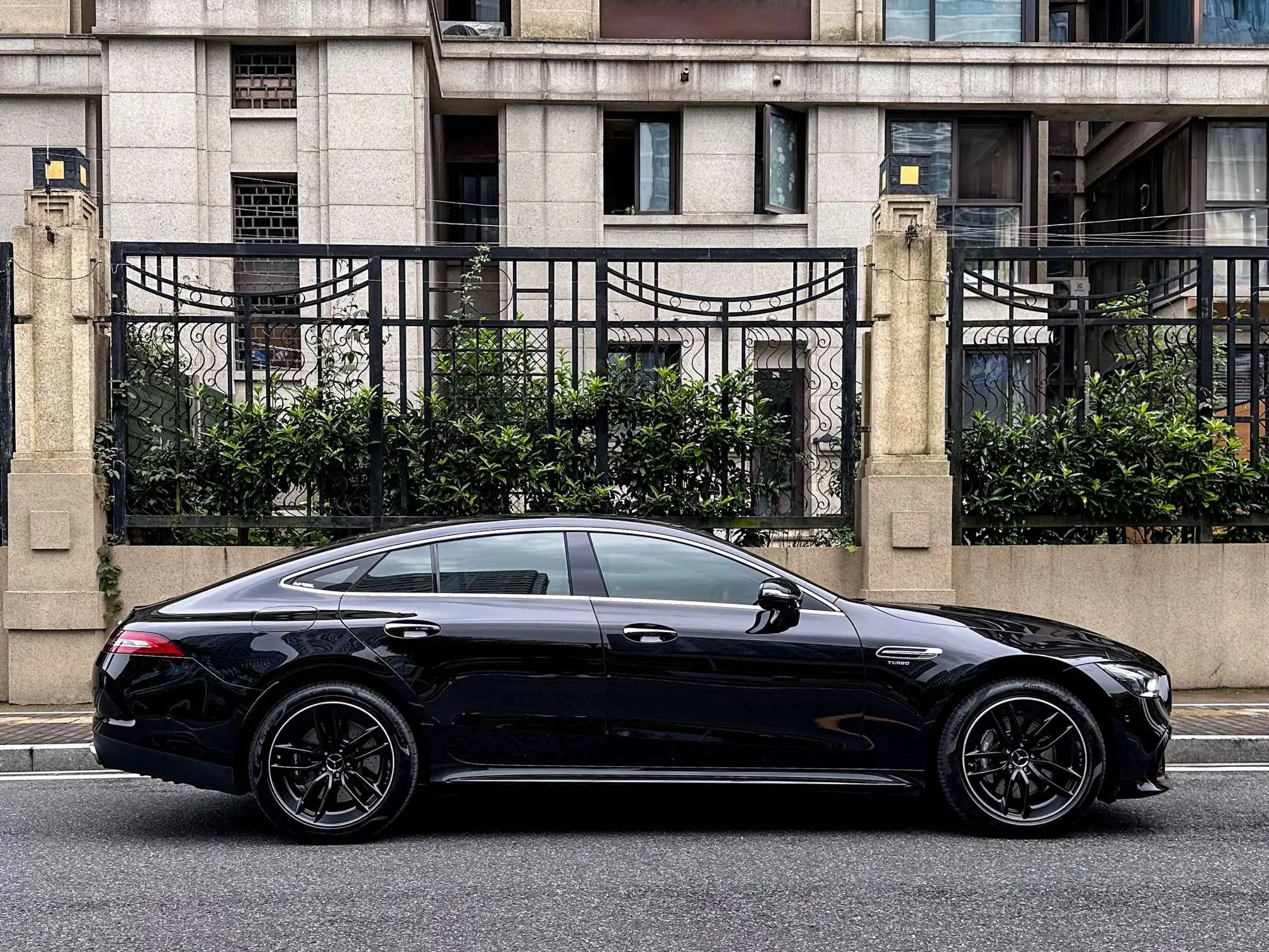 Mercedes-Benz AMG GT