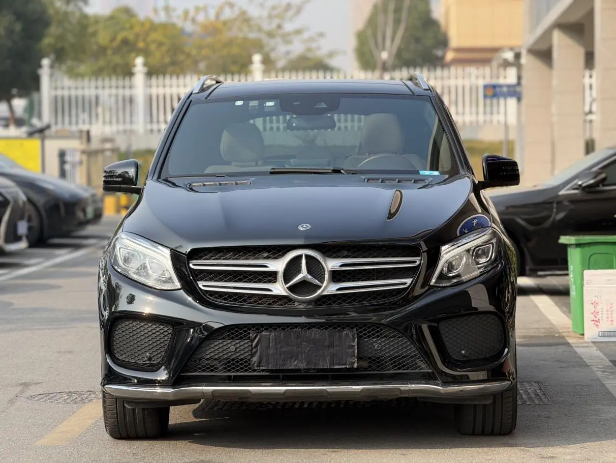 Mercedes-Benz GLE (Imported)