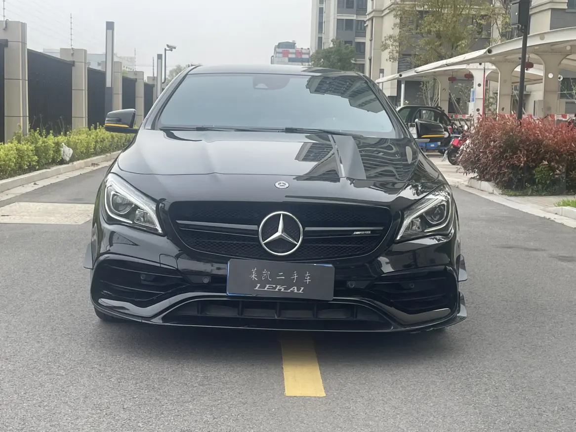 Mercedes-Benz Mercedes CLA AMG