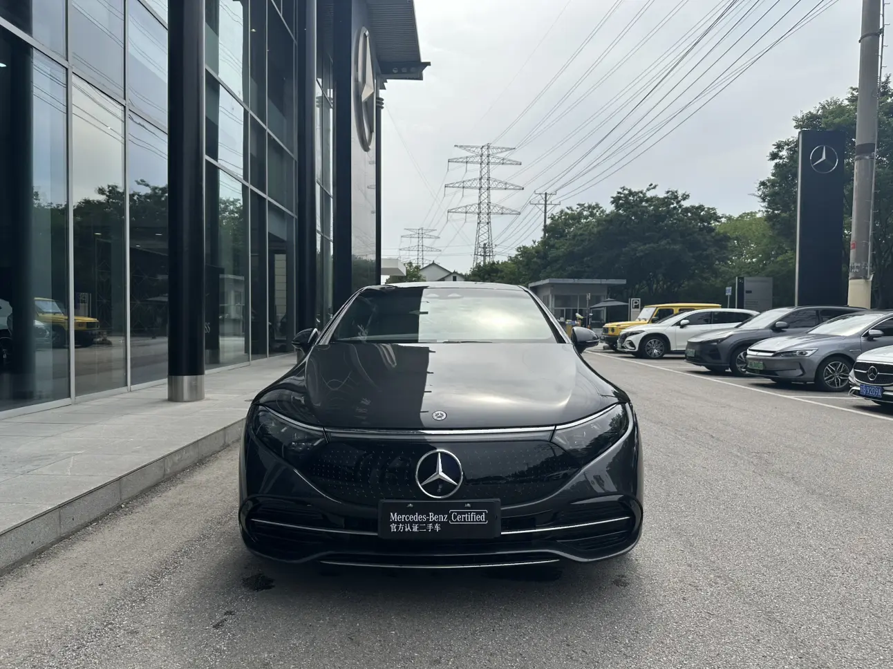 Mercedes-Benz EQS