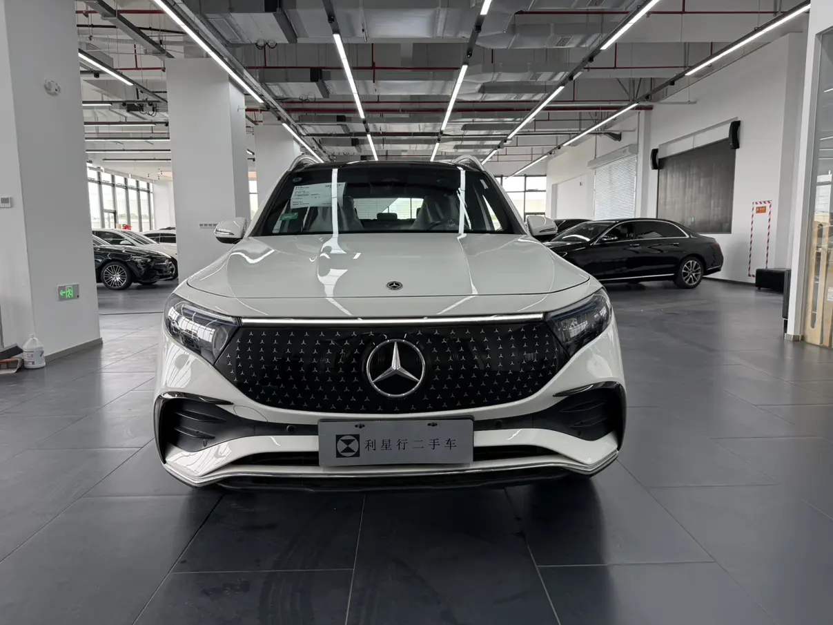 Mercedes-Benz EQB