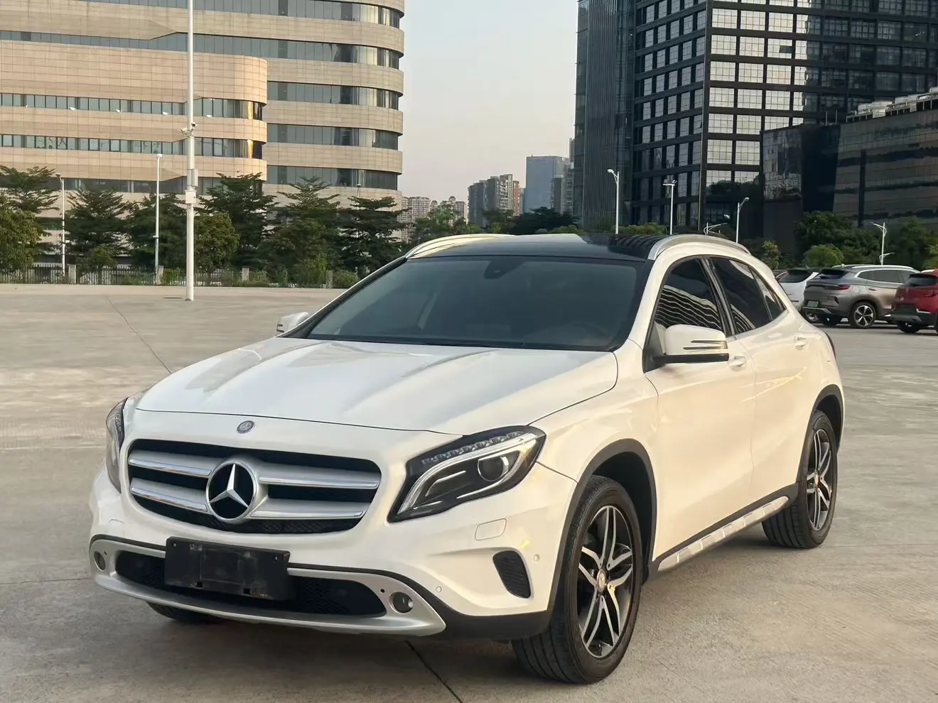 Mercedes-Benz GLA