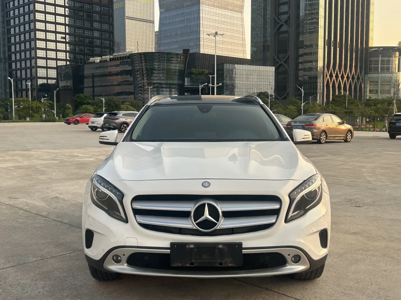 Mercedes-Benz GLA