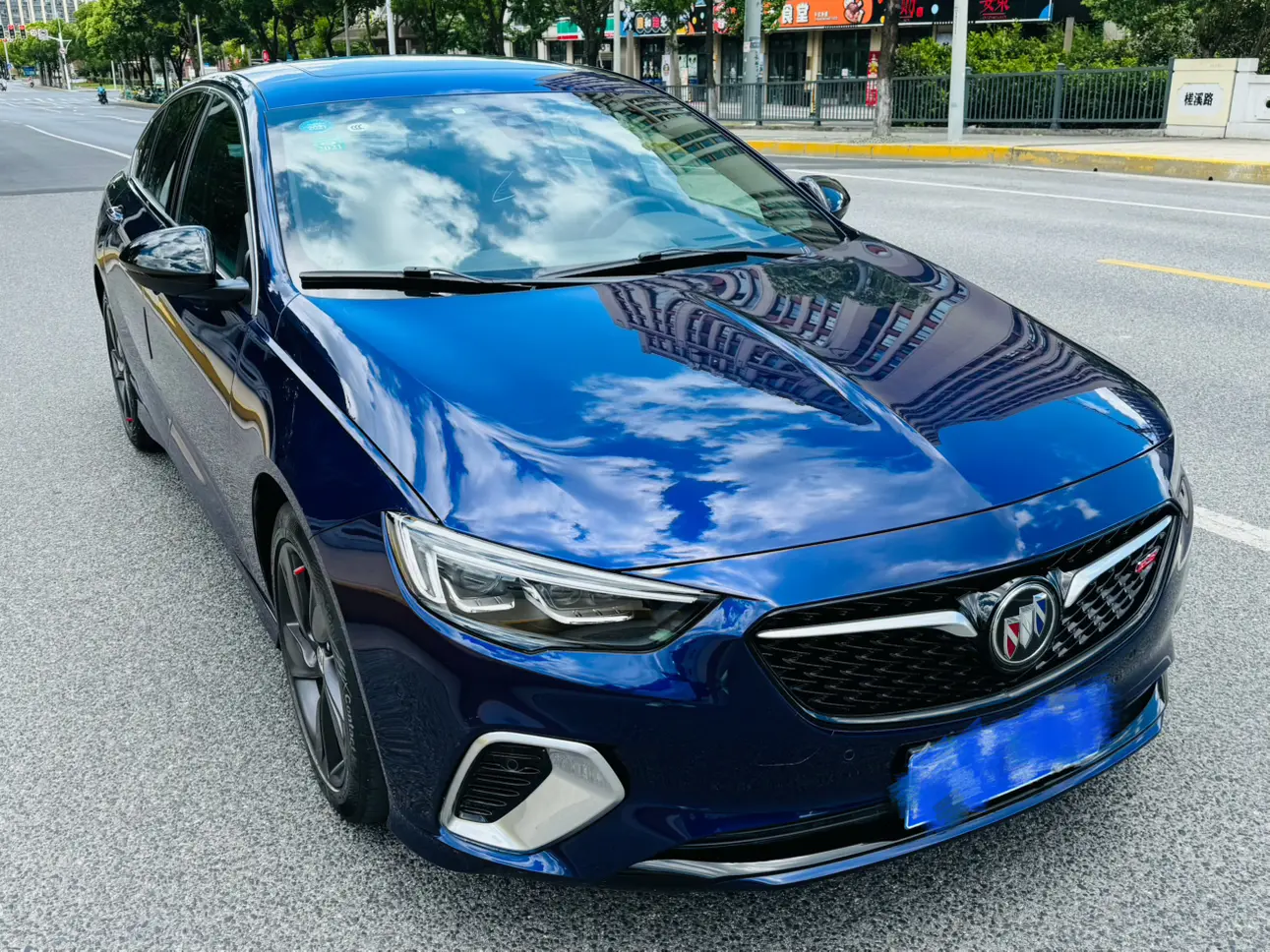 Buick Majesty
