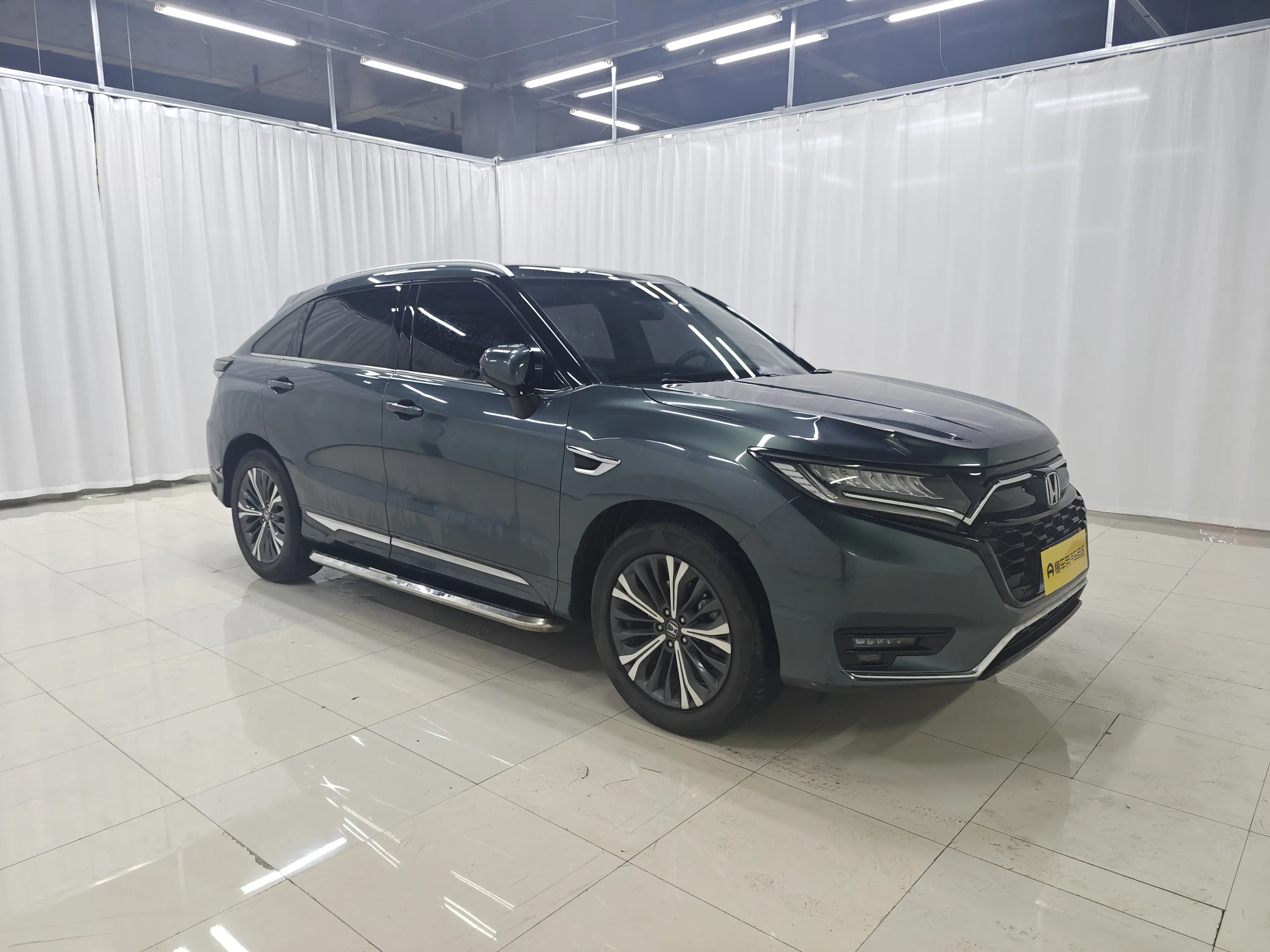 Honda UR-V