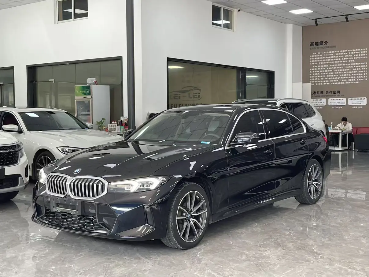 BMW 3-SERIES