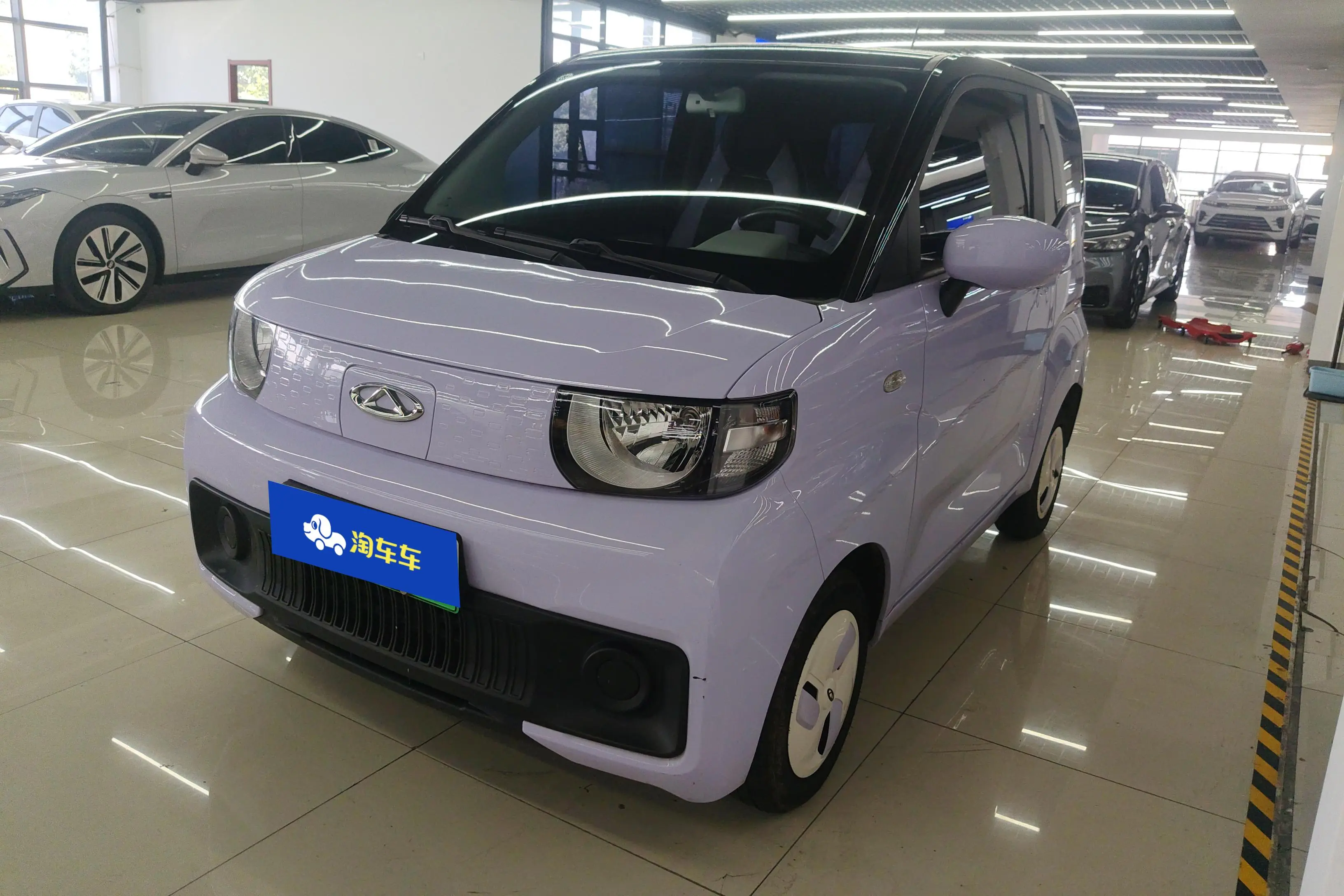 Chery QQ ice cream