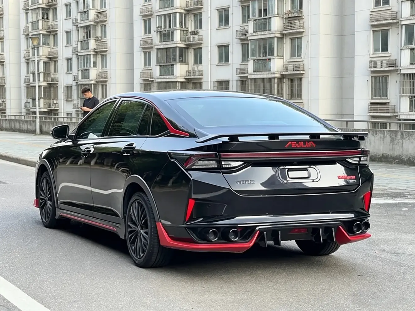 Dongfeng Yixuan MAX