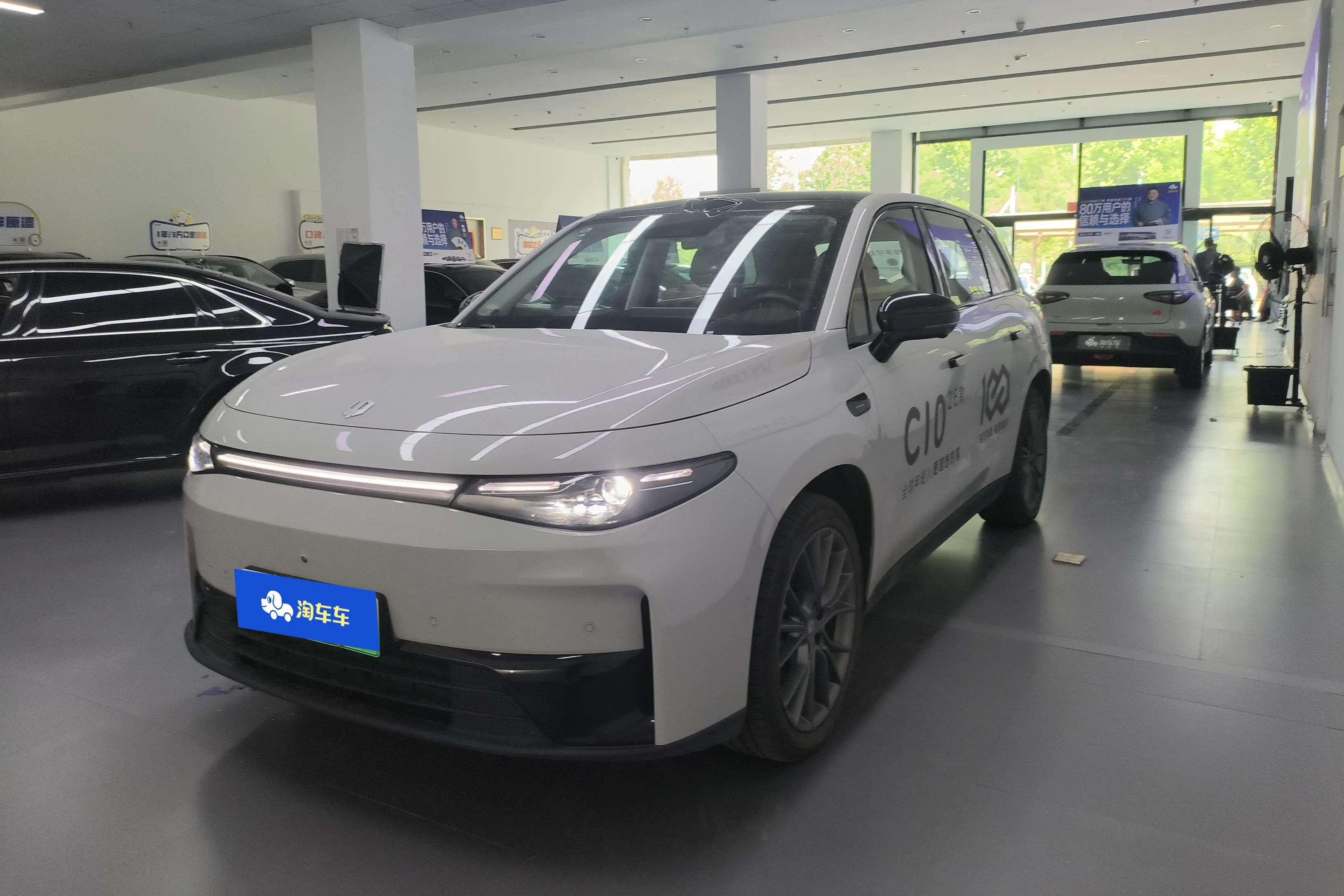 Leapmotor Zero running C10