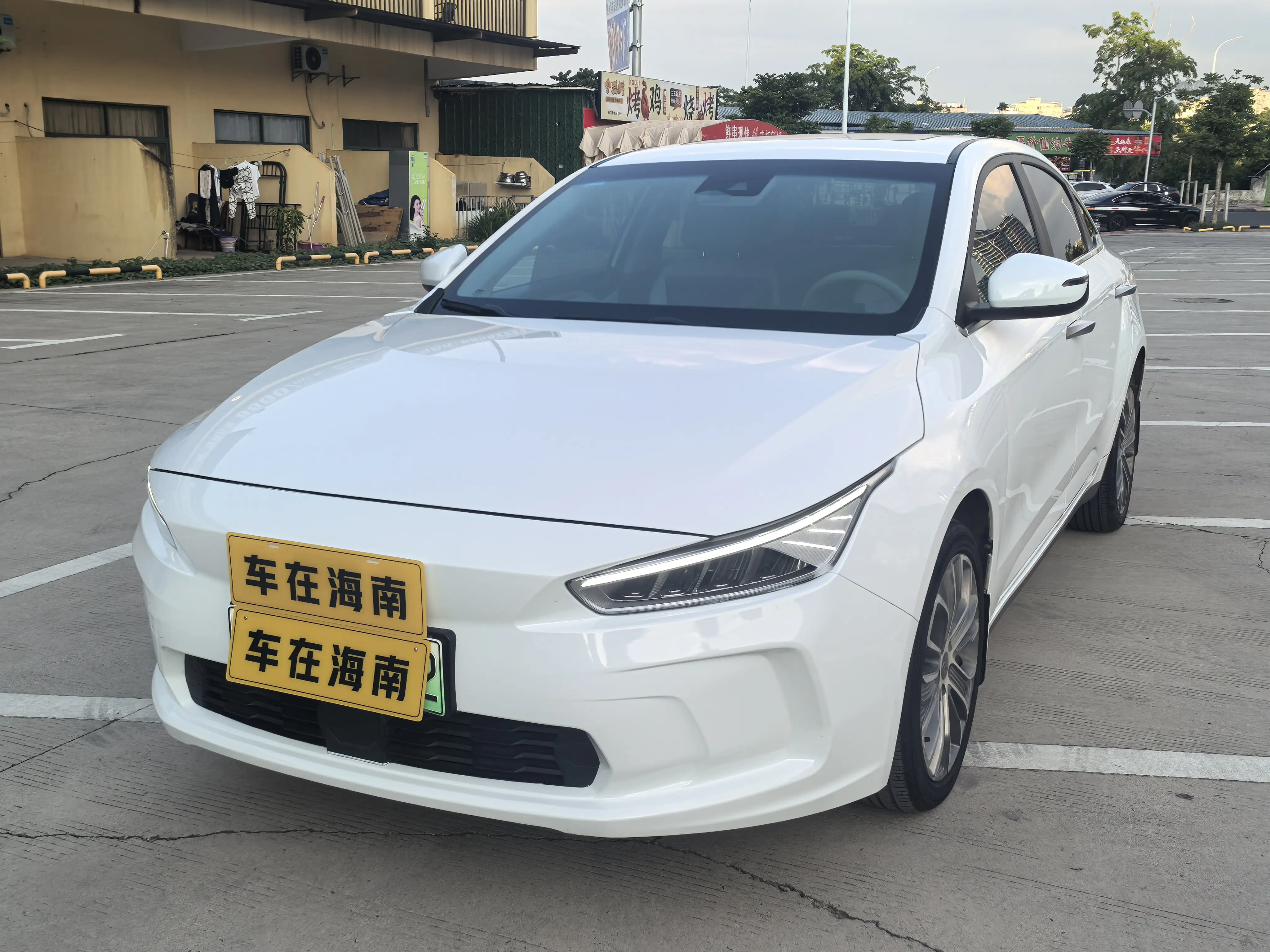 Geely Geometry A