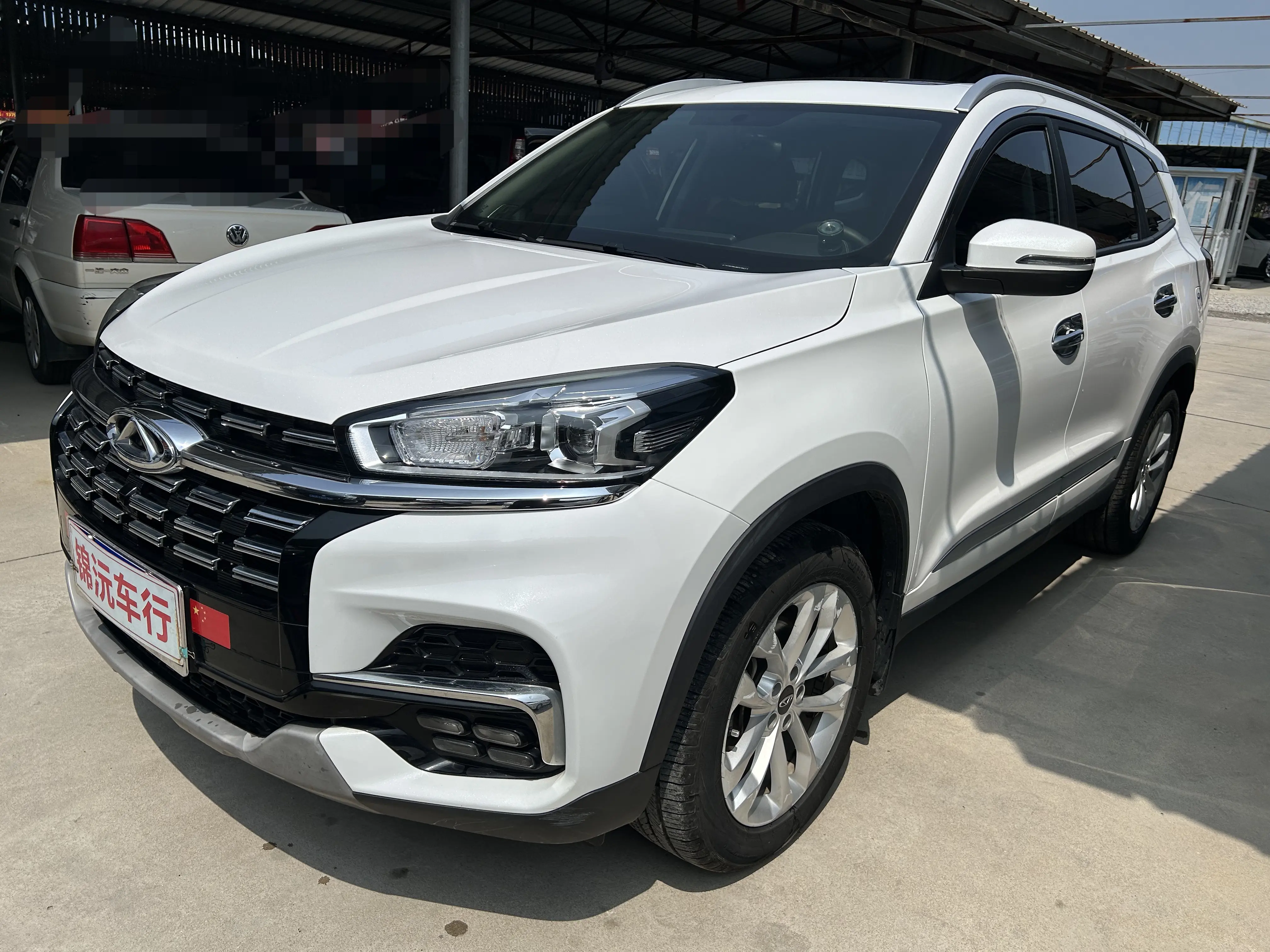 Chery Tiggo 8