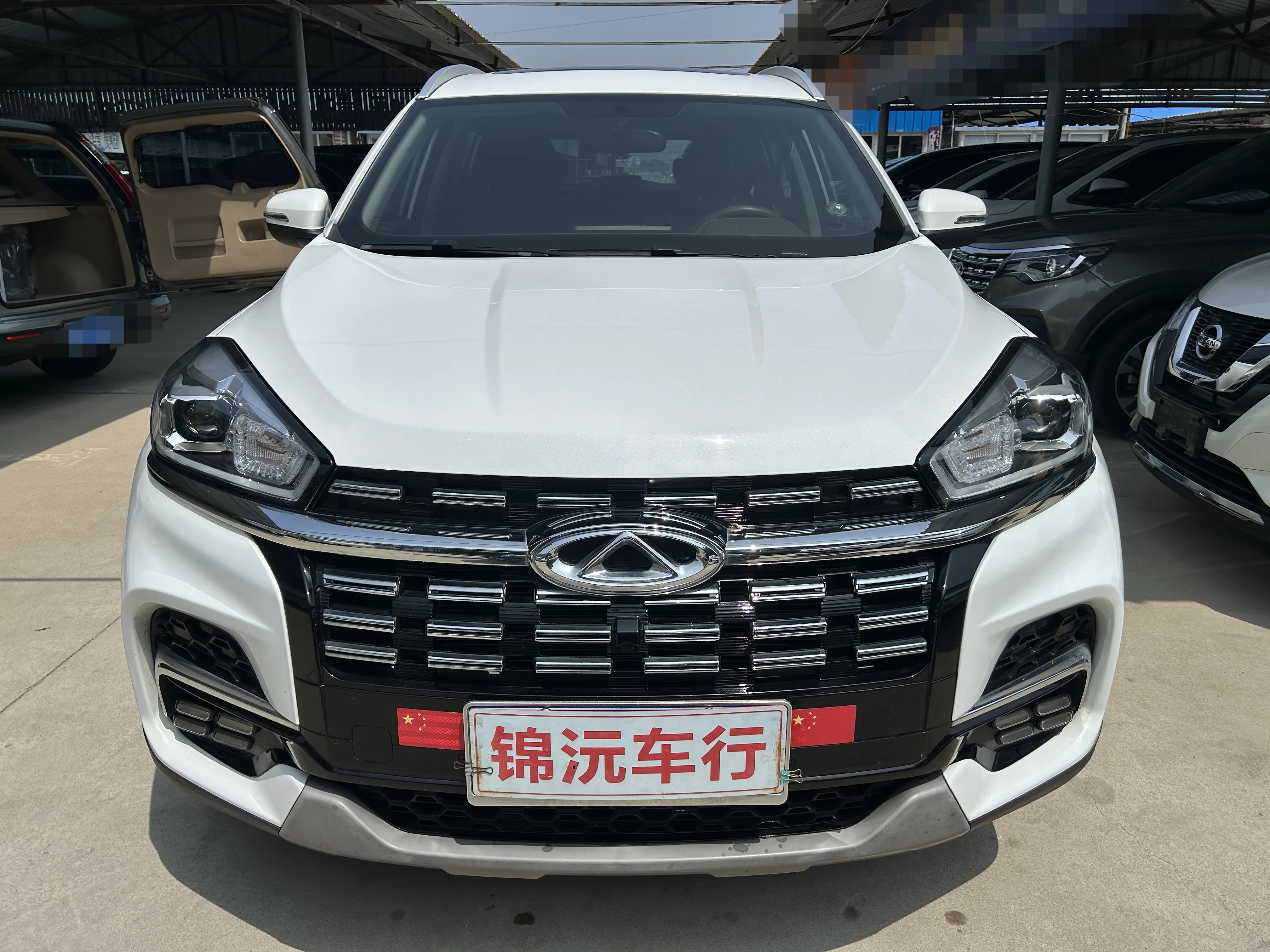 Chery Tiggo 8
