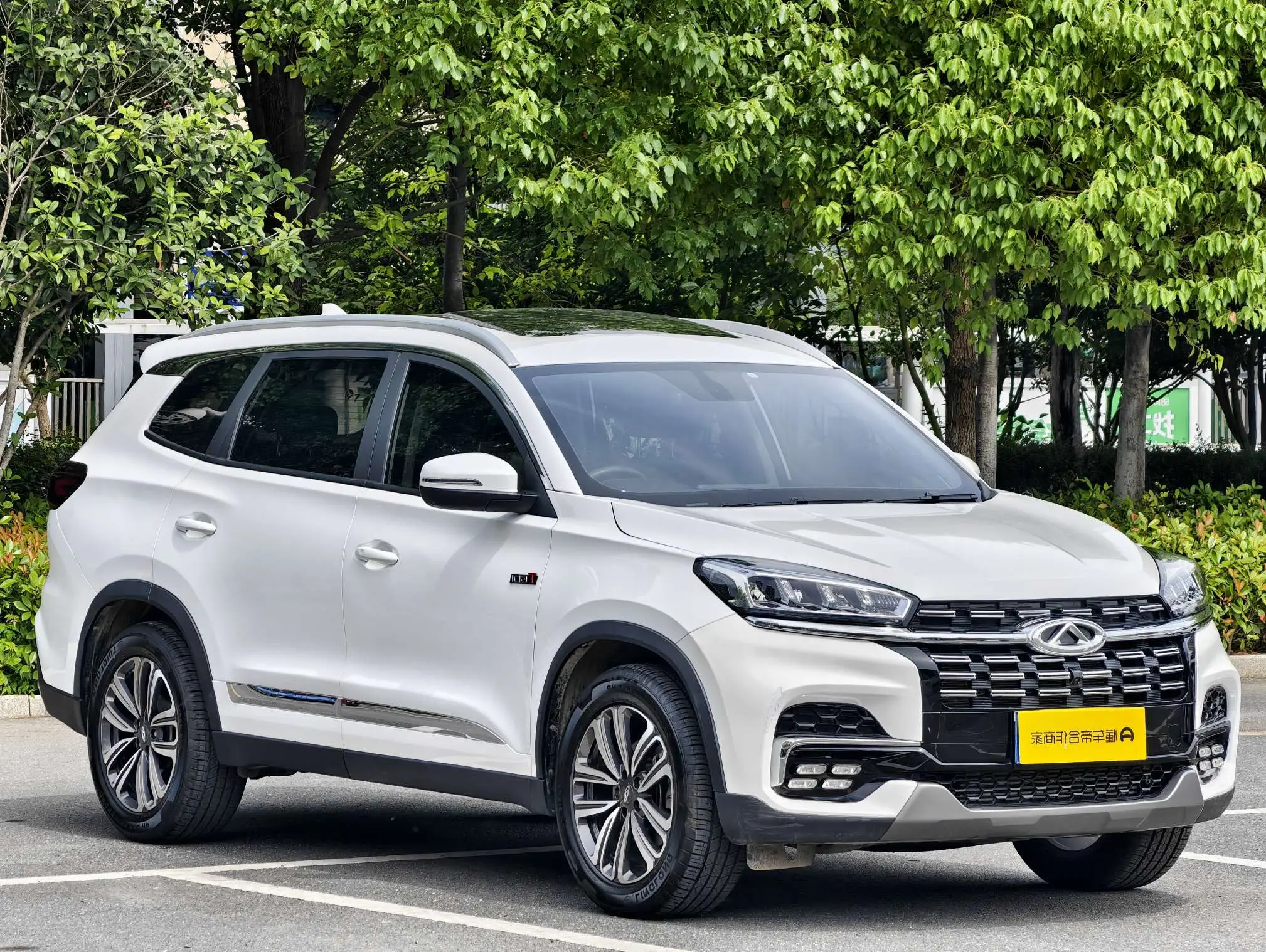 Chery Tiggo 8