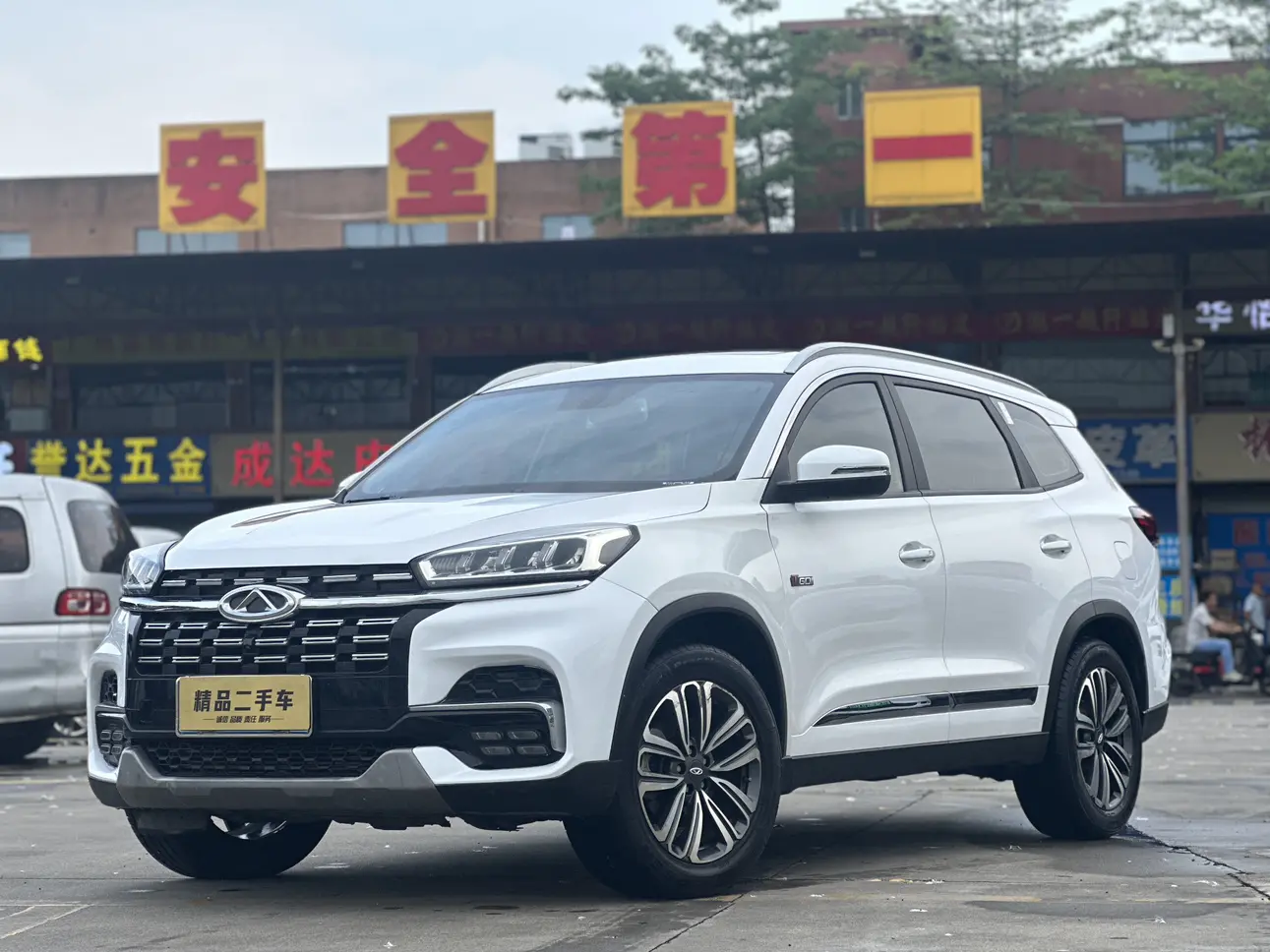 Chery Tiggo 8