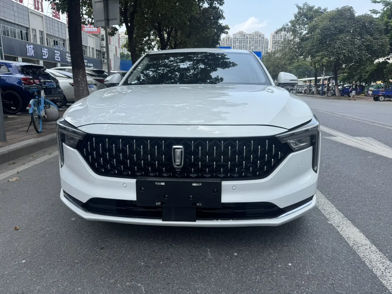 FAW Bestune B70