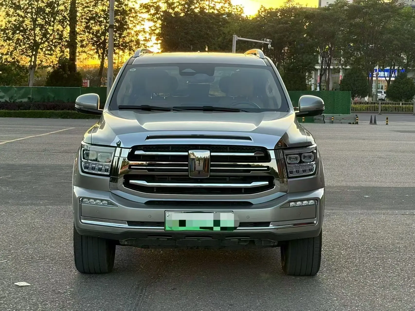 Tank 500Hi4-T
