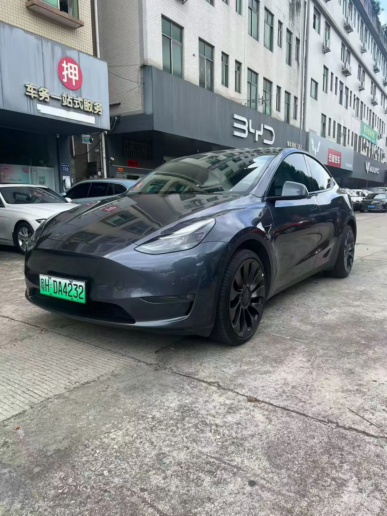 Tesla Model Y