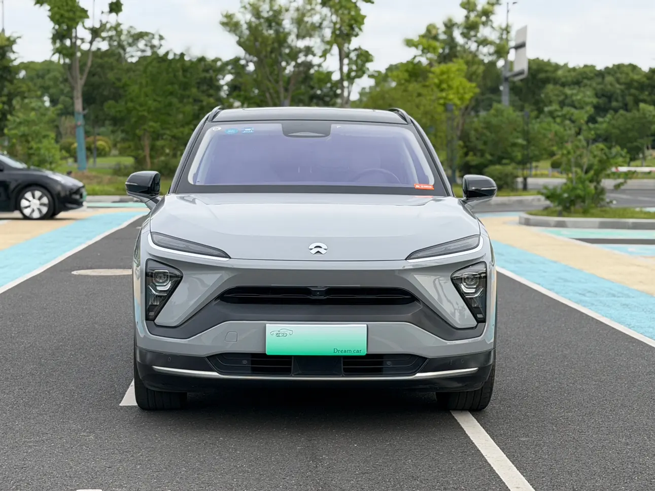 NIO ES6