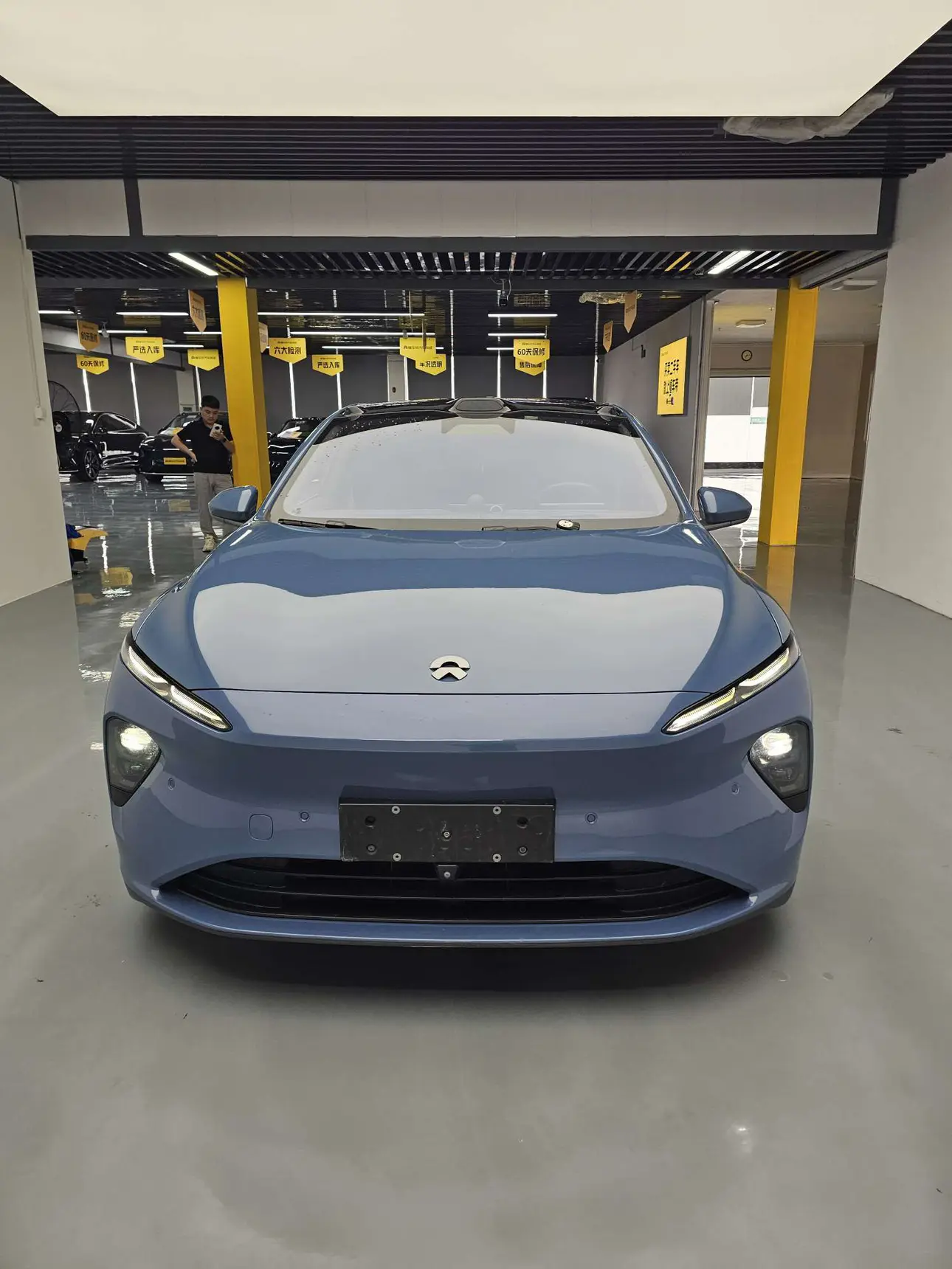 NIO ET7