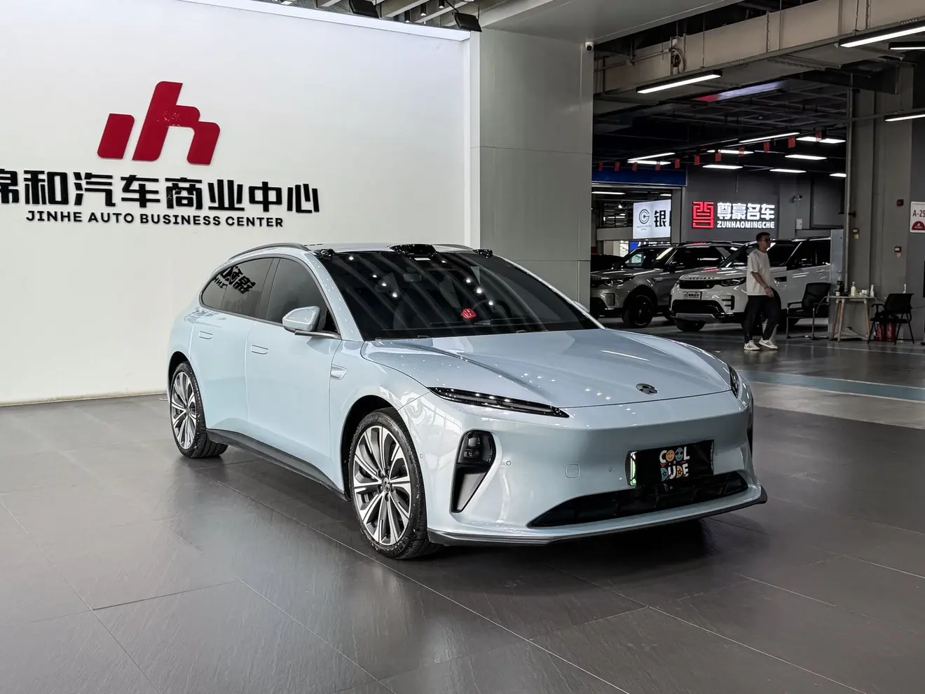 NIO ET5T
